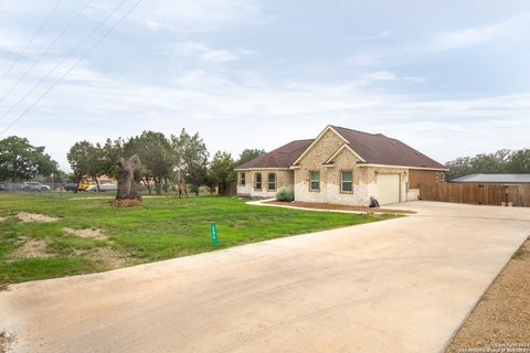 A home in Bandera