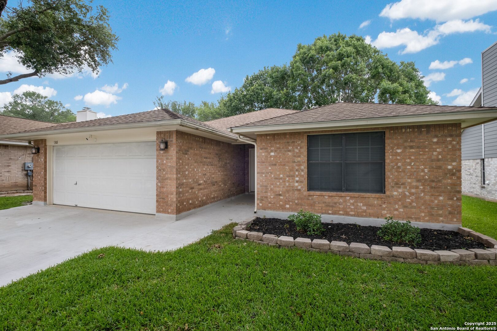 1308 Greenwood