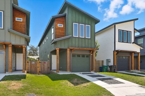 1958 E Crockett San Antonio TX 78202