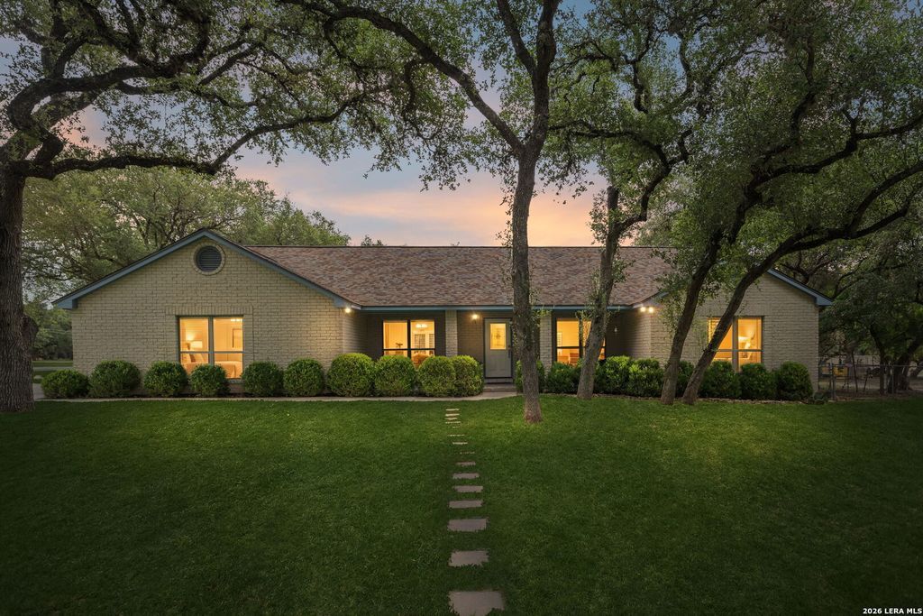 Photo of 26742 Timberline Dr., San Antonio, TX 78260 (MLS # 2000913)