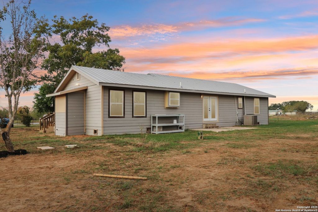 Photo of 5054/5080 ODaniel, Seguin, TX 78155 (MLS # 1925488)