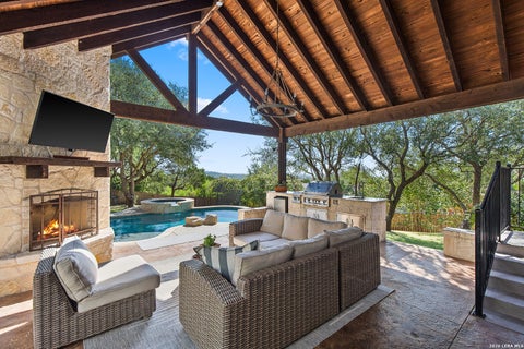 Photo of 8935 Woodland Pass, Boerne, TX 78006 (MLS # 2004355)