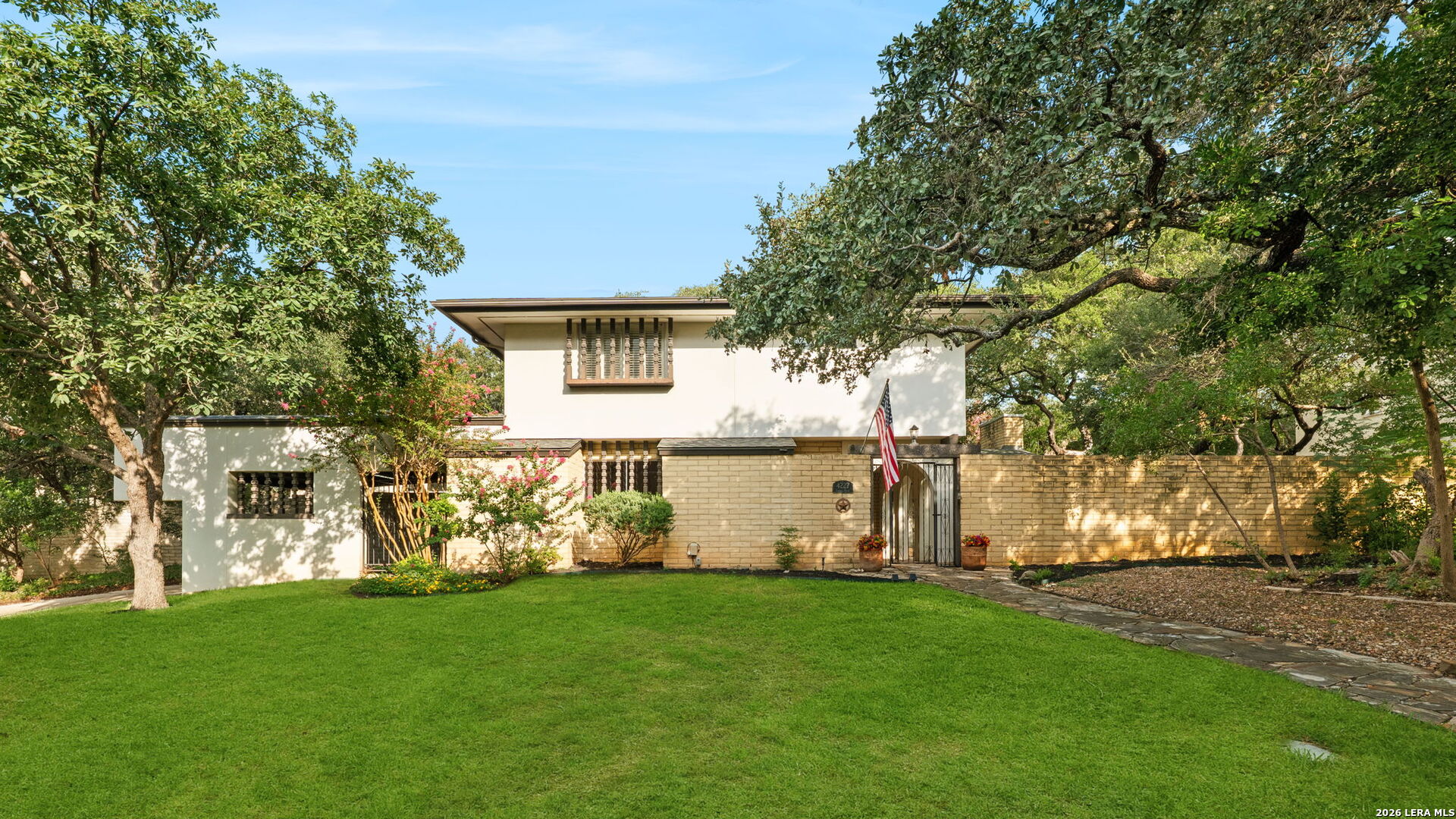 4227 Laurel Trl