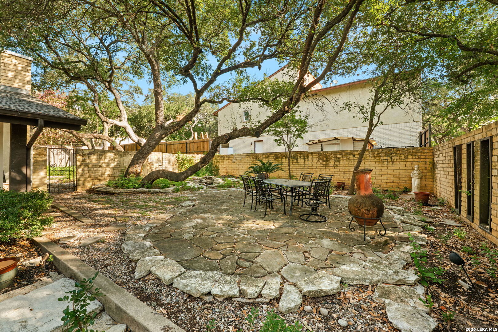 4227 Laurel Trl