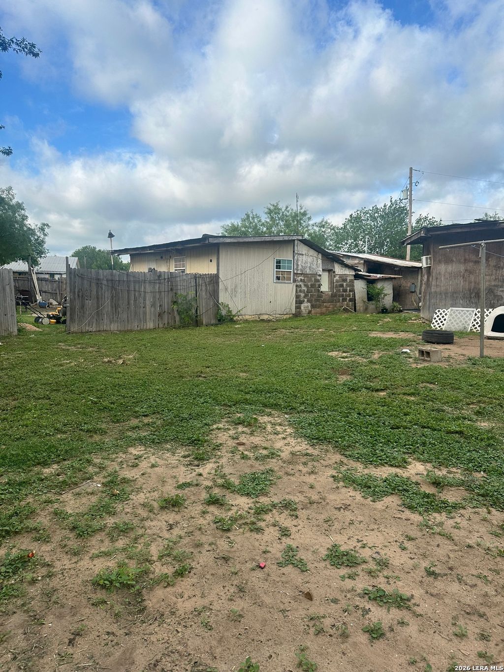 Photo of 517 Avenue K, Poteet, TX 78065 (MLS # 1971171)