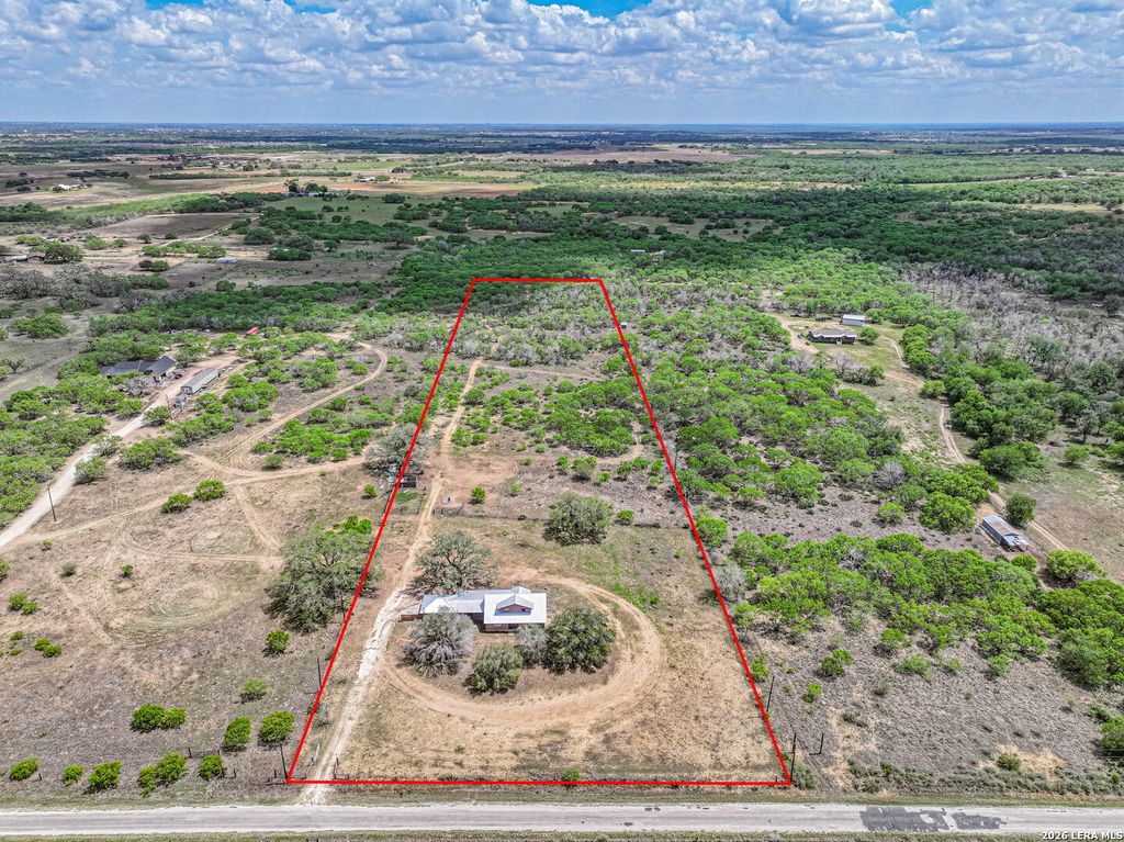 Photo of 1271 County Road 119, Floresville, TX 78114 (MLS # 1958231)