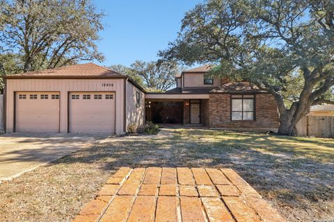 19906 PARK BLUFF ST San Antonio TX 78259