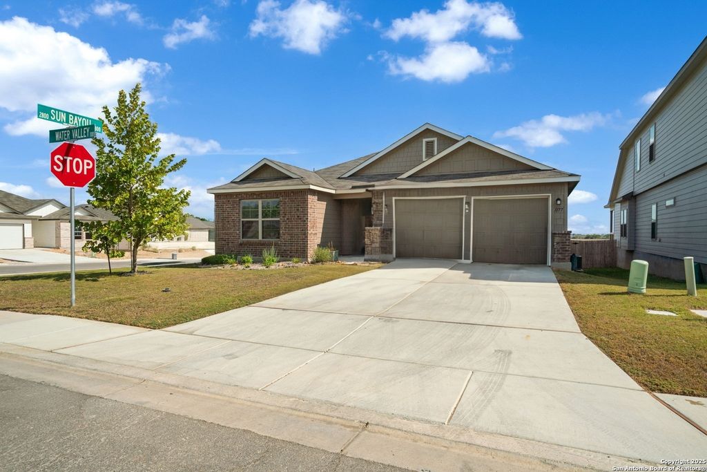 Photo of 1177 Water Valley, Seguin, TX 78155 (MLS # 1914413)