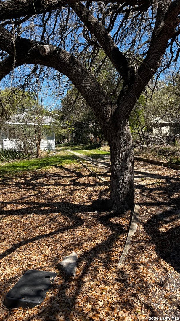 Photo of 535 Twin Elm, Canyon Lake, TX 78133 (MLS # 1949162)