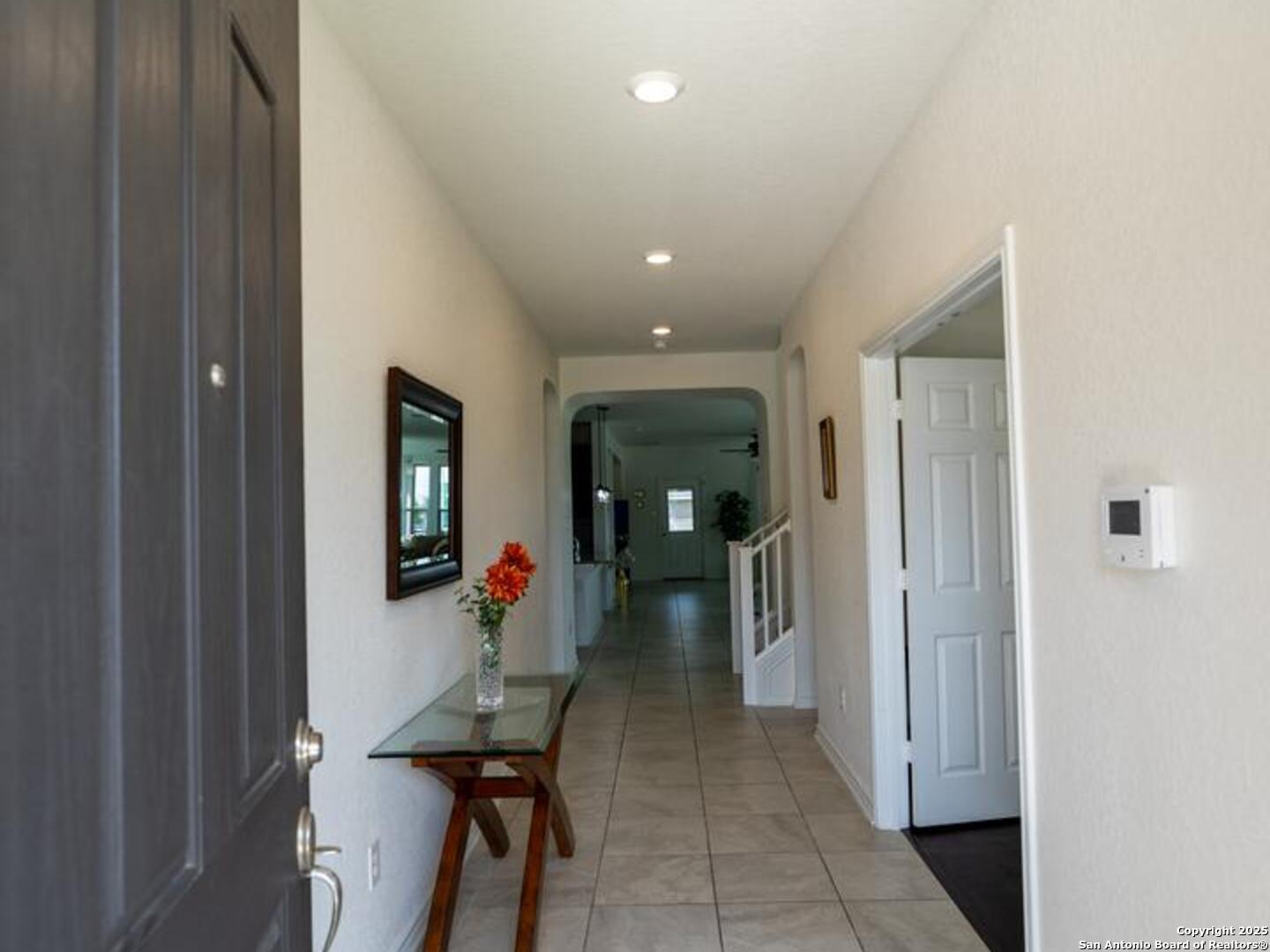 105 Colonial Bluff