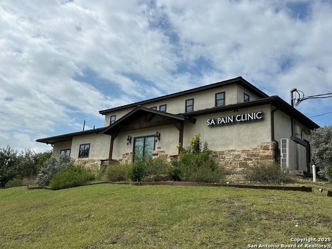 1510 S Main Boerne TX 78006