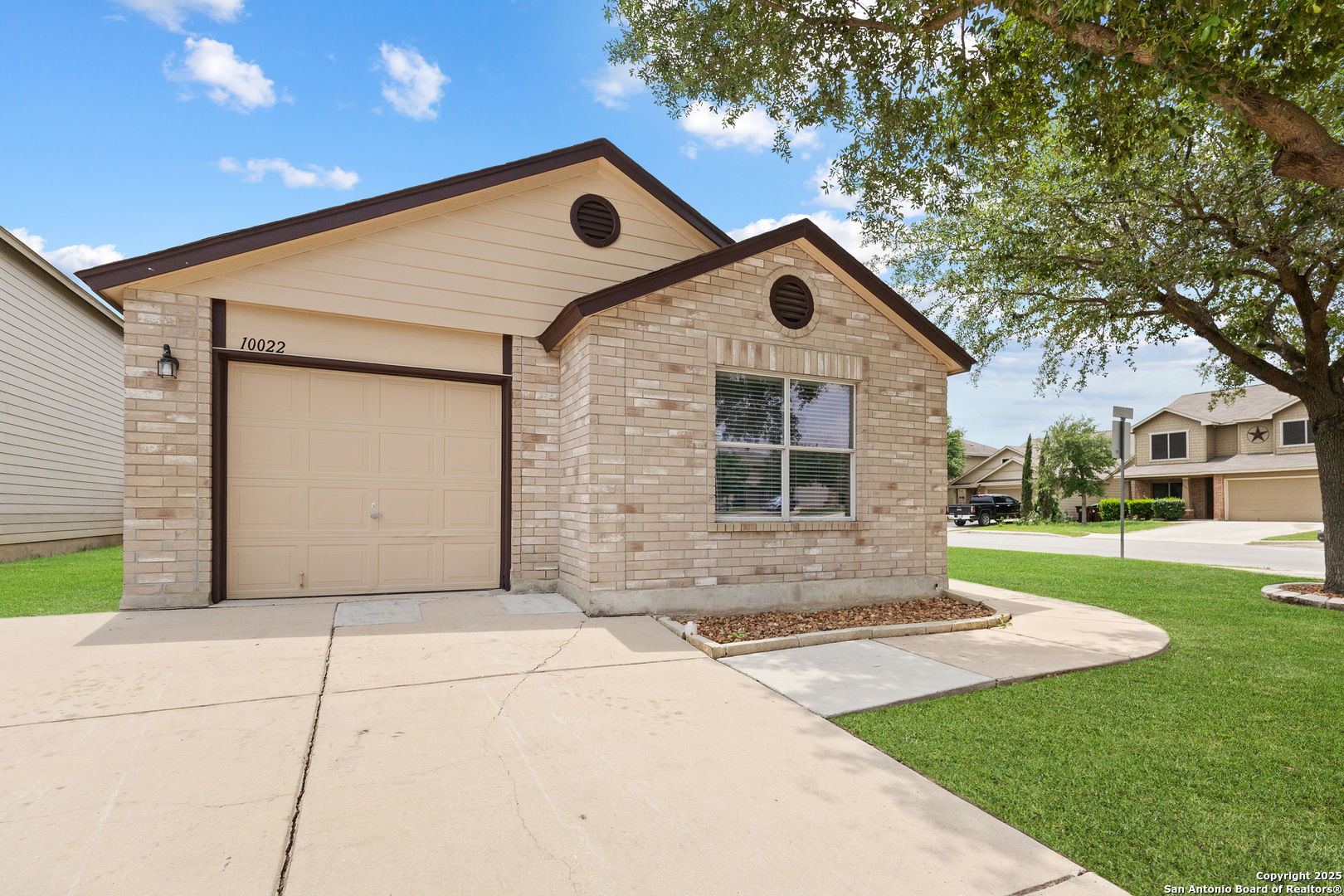 10022 Carswell Peak