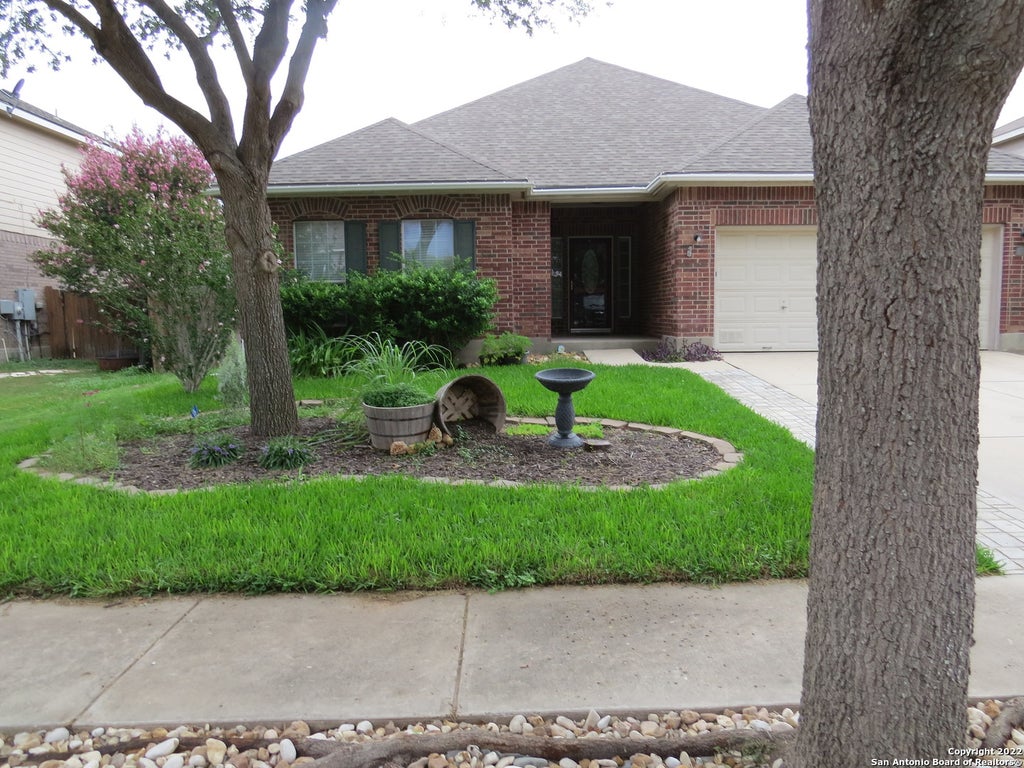 Photo of 108 Phantom Crk, Cibolo, TX 78108 (MLS # 2012987)