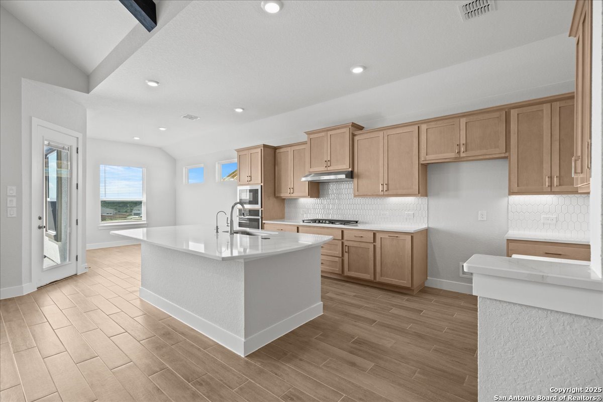 1322 Webb Creek