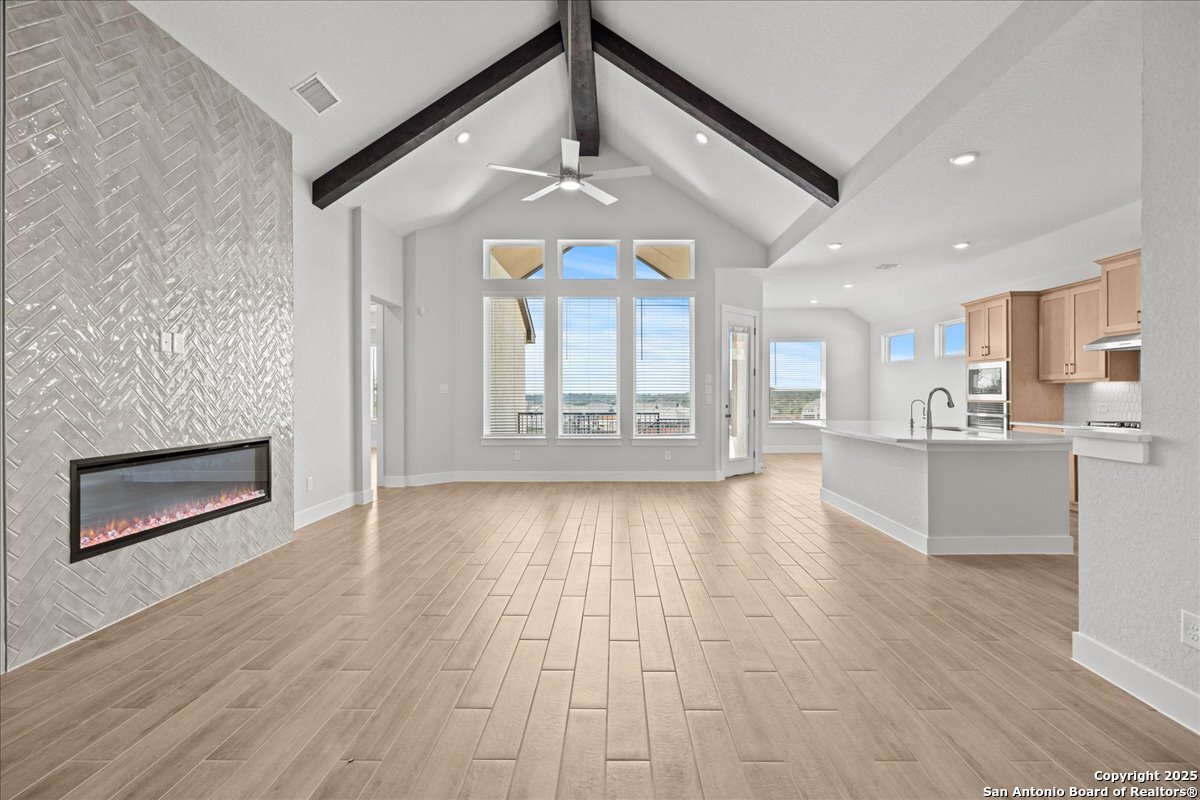 1322 Webb Creek