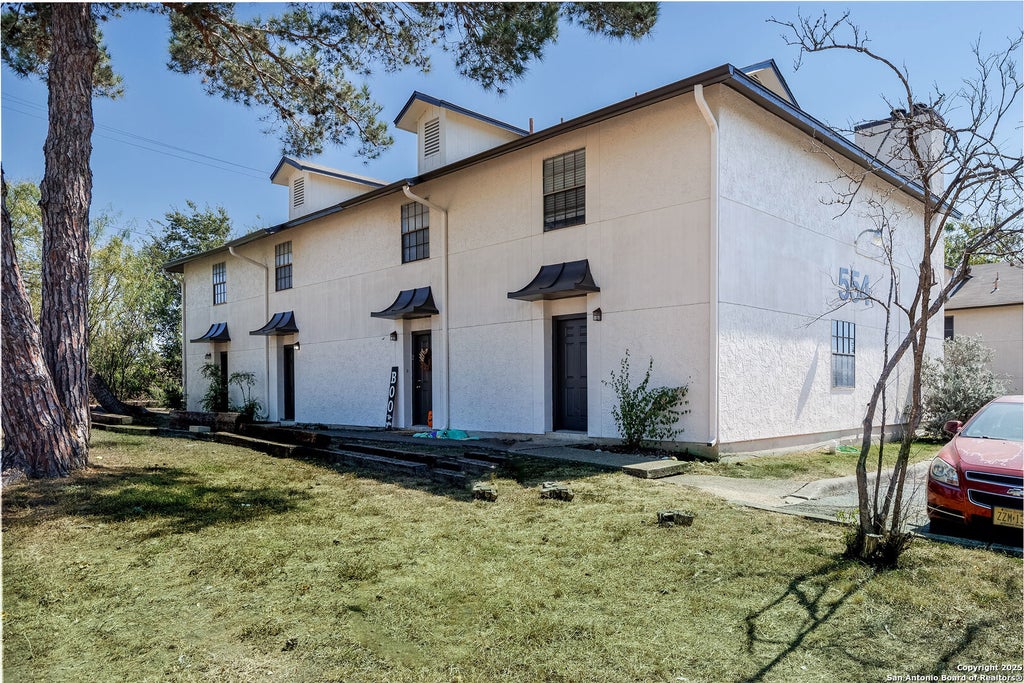 Photo of 554 Dukeway, Universal City, TX 78148 (MLS # 1867604)