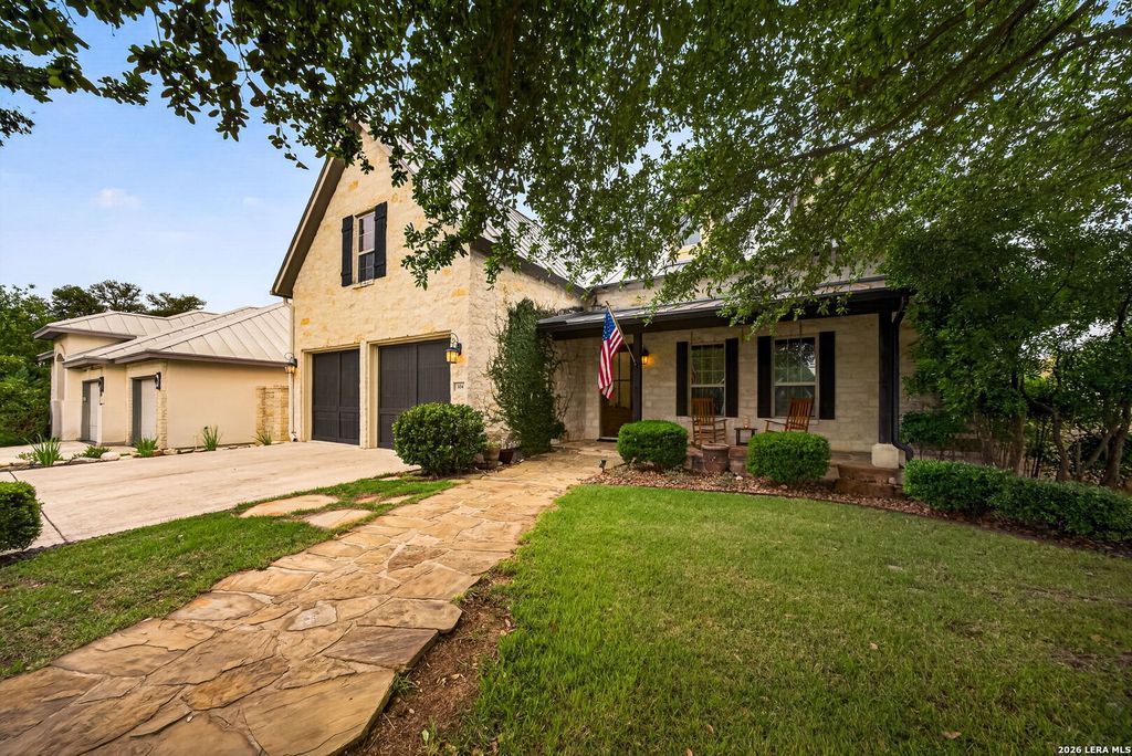 Photo of 304 KNOLL SPGS, Boerne, TX 78006 (MLS # 1966471)