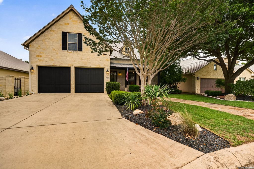 Photo of 304 KNOLL SPGS, Boerne, TX 78006 (MLS # 1966471)