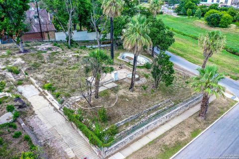 1501 W MAGNOLIA AVE San Antonio TX 78201