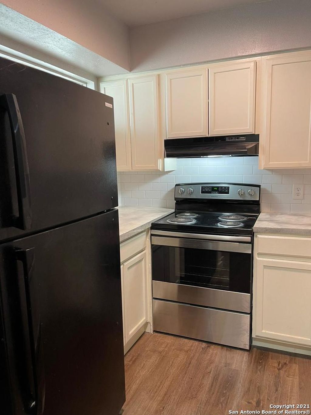 Photo of 520 GENTLEMAN 8 #8, San Antonio, TX 78201 (MLS # 1913955)