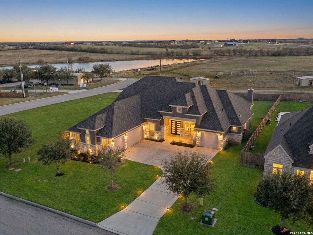 Photo of 3314 Jons Way, Marion, TX 78124 (MLS # 1943917)