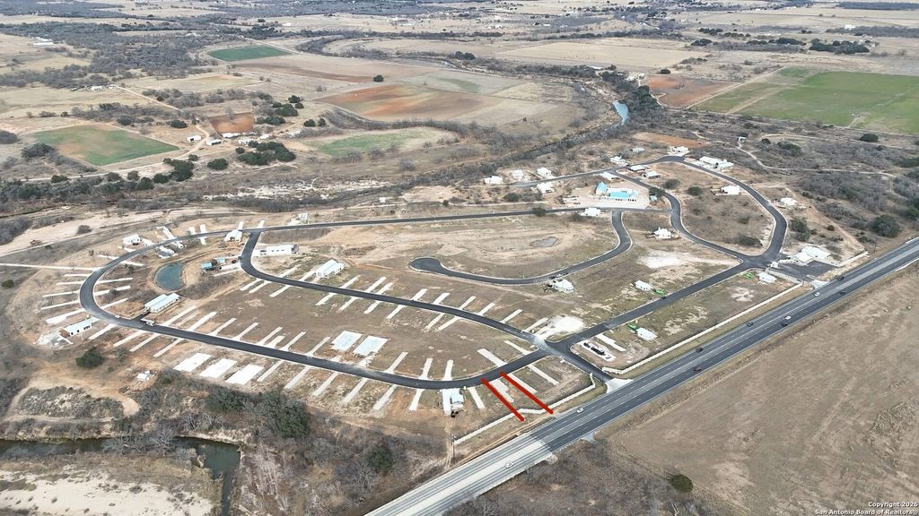 Photo of 207 Resort Ct, Fredericksburg, TX 78624 (MLS # 1933146)