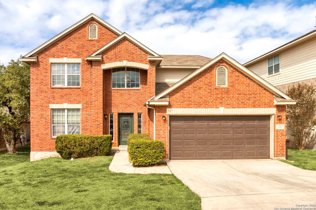 Photo of 1223 KNIGHTS CROSS, San Antonio, TX 78258 (MLS # 1918031)