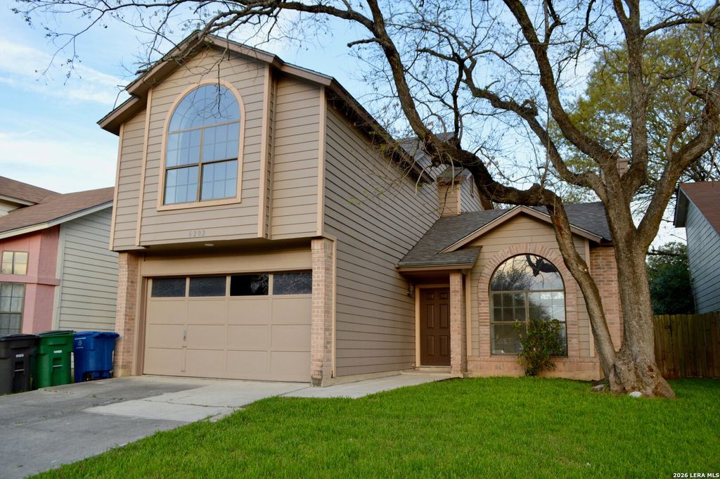 Photo of 6202 Valley Cliff, San Antonio, TX 78250 (MLS # 1938690)