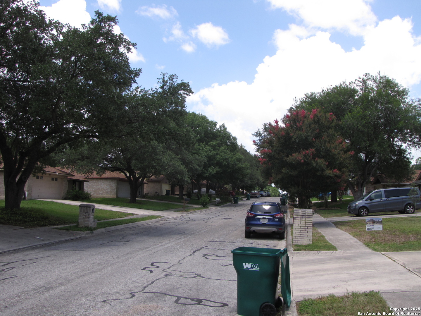 206 CLEAR OAK