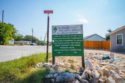 Tiny photo for 1121 Sleepy Hollow, Spring Branch, TX 78070 (MLS # 1908936)