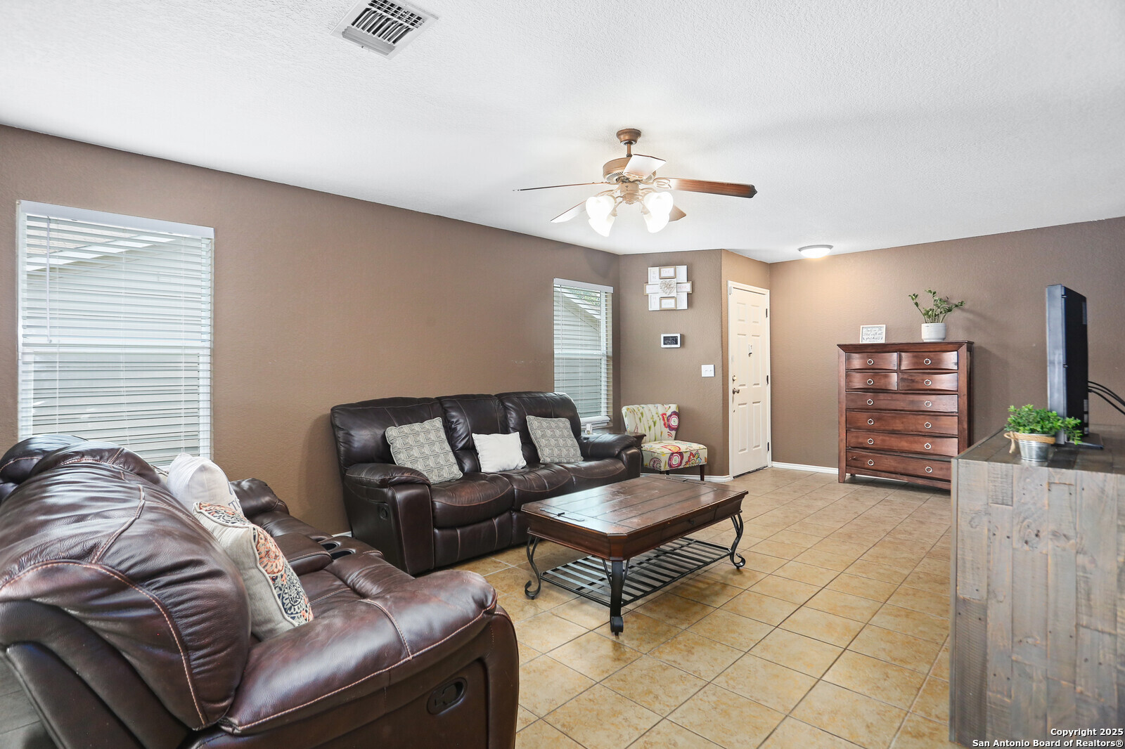 9619 Copper Rock