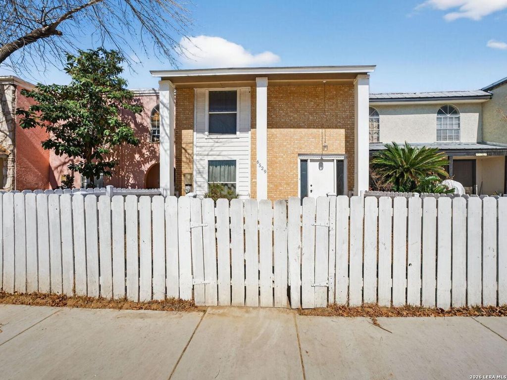 Photo of 6529 Spring Hurst, San Antonio, TX 78249 (MLS # 1939853)