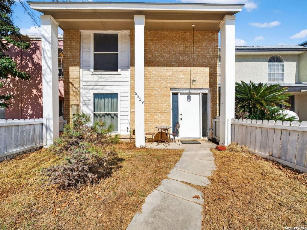 Photo of 6529 Spring Hurst, San Antonio, TX 78249 (MLS # 1939853)
