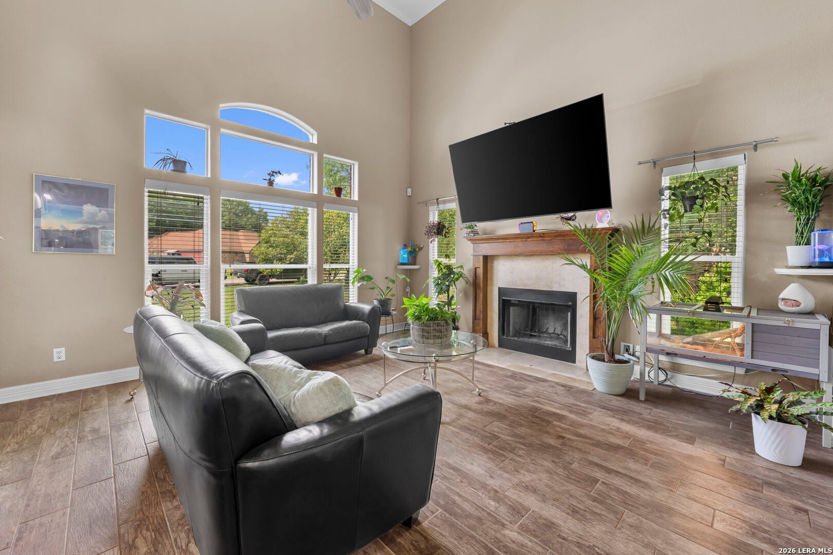 296 SPRING RIVER DR
