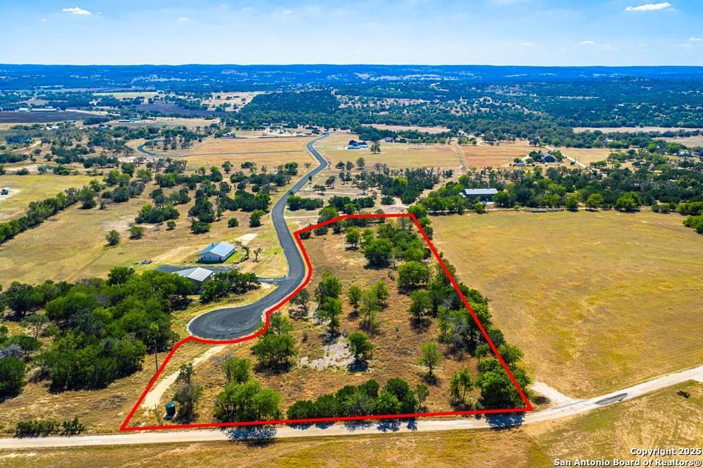 Photo of LOT 9 The Views Blvd, Fredericksburg, TX 78624 (MLS # 1919427)