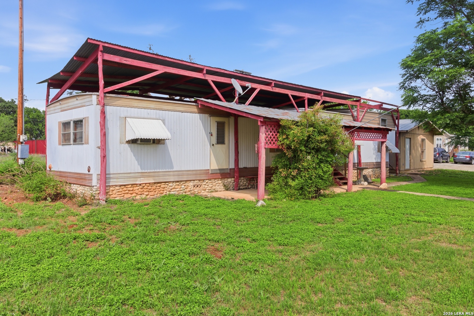 110 LINNEY DR