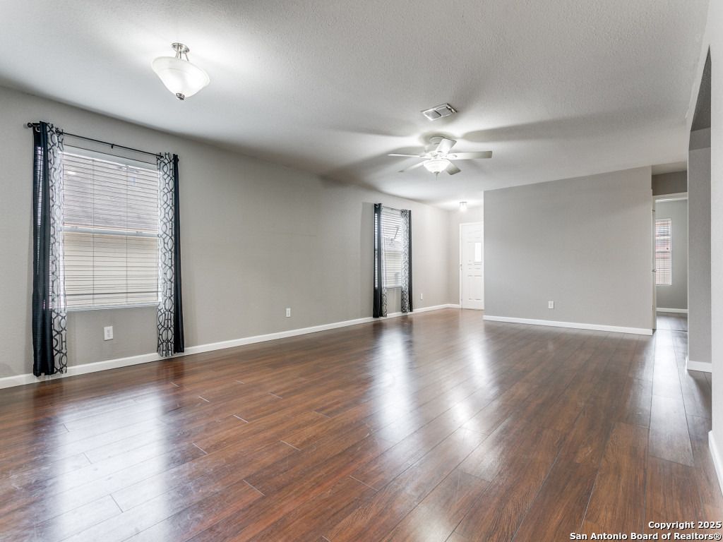 Photo of 120 Blue Willow, Cibolo, TX 78108 (MLS # 1926637)