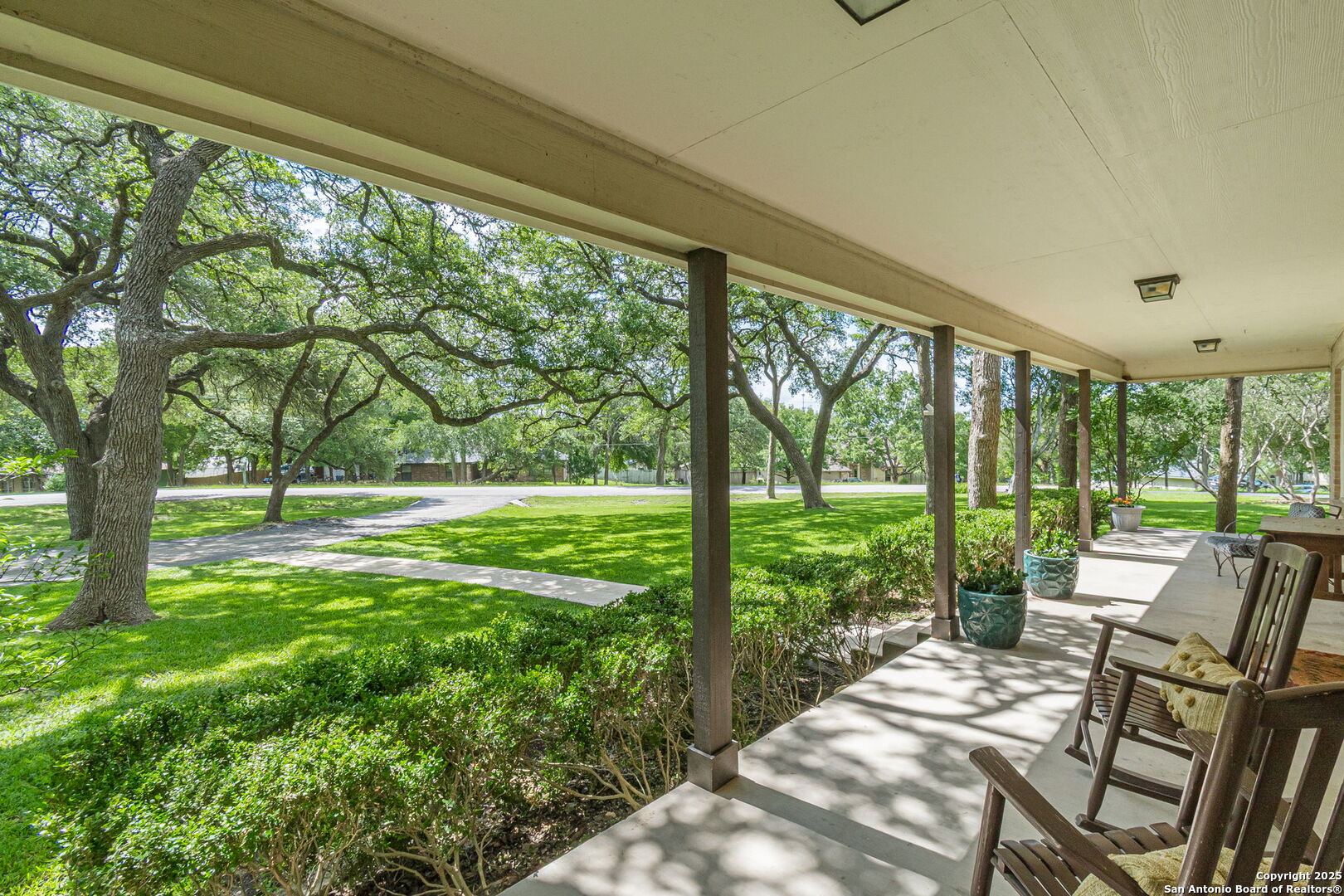 4104 Oak