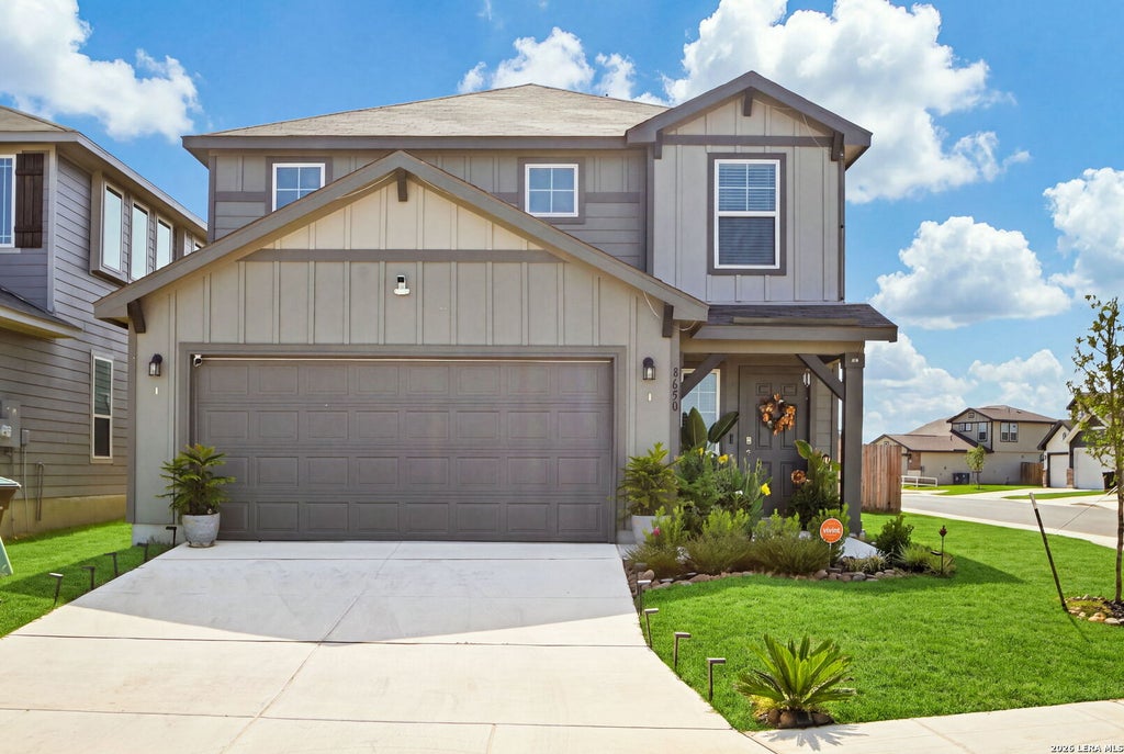 Photo of 8650 EAGLE HILL MDW, San Antonio, TX 78222 (MLS # 2018434)