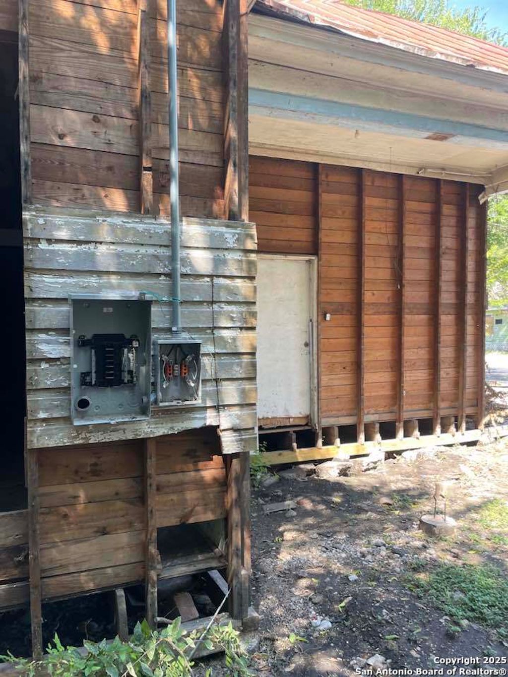 Photo of 1130 Delaware, San Antonio, TX 78210 (MLS # 1898617)