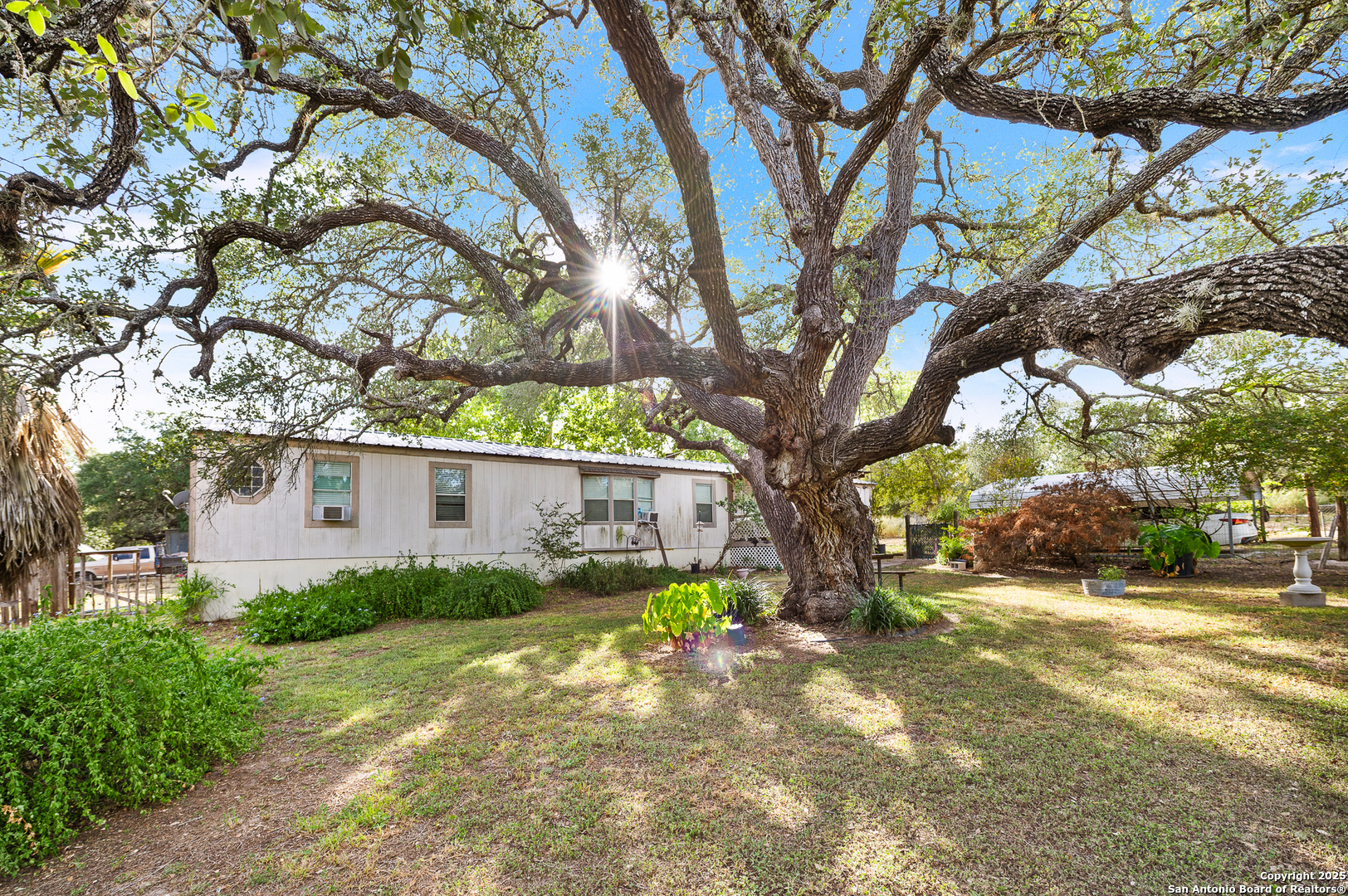 23805 HACKBERRY POINT