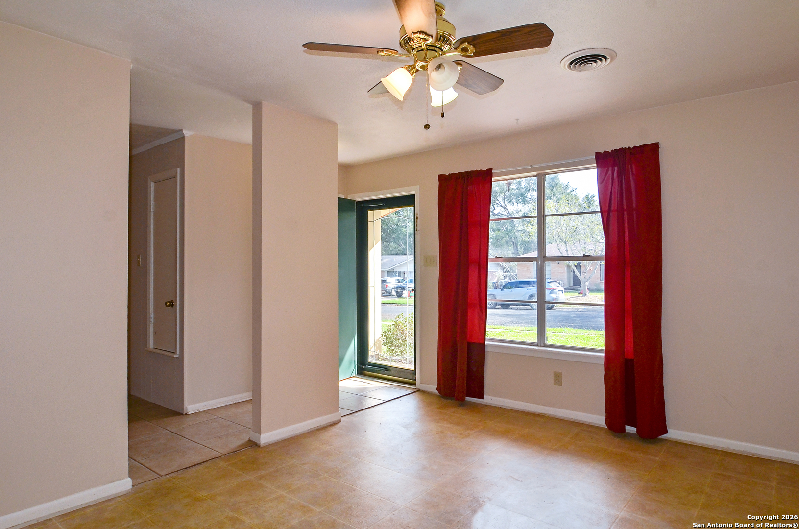 1407 Mockingbird Lane