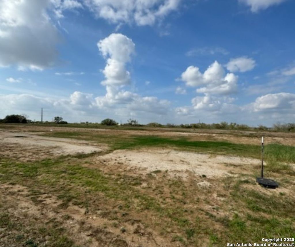 Photo of 3046 Vista, Seguin, TX 78155 (MLS # 1930412)