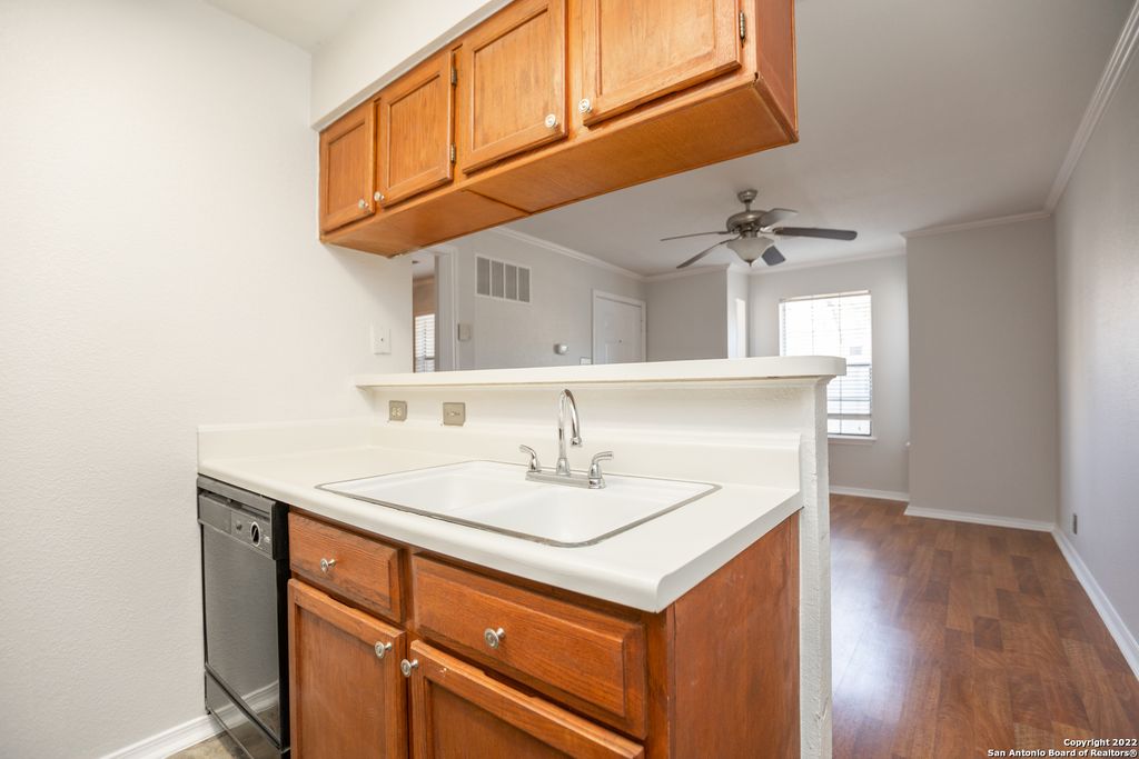 Photo of 11610 vance jackson 1095 #1095, San Antonio, TX 78230 (MLS # 1947807)
