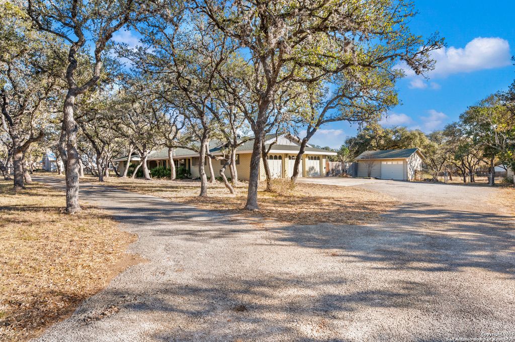 Photo of 7980 verde, San Antonio, TX 78240 (MLS # 1934707)