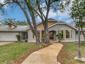Single Family Residence at 13058 N HUNTERS CIR