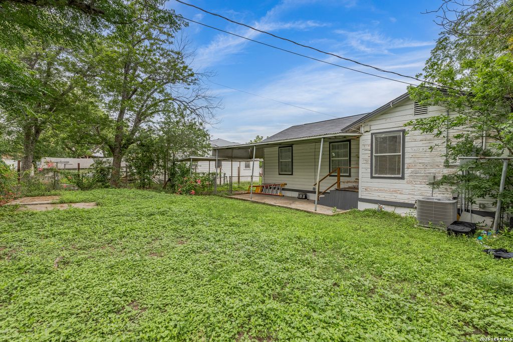 Photo of 923 Fair Ave, San Antonio, TX 78223 (MLS # 1965248)