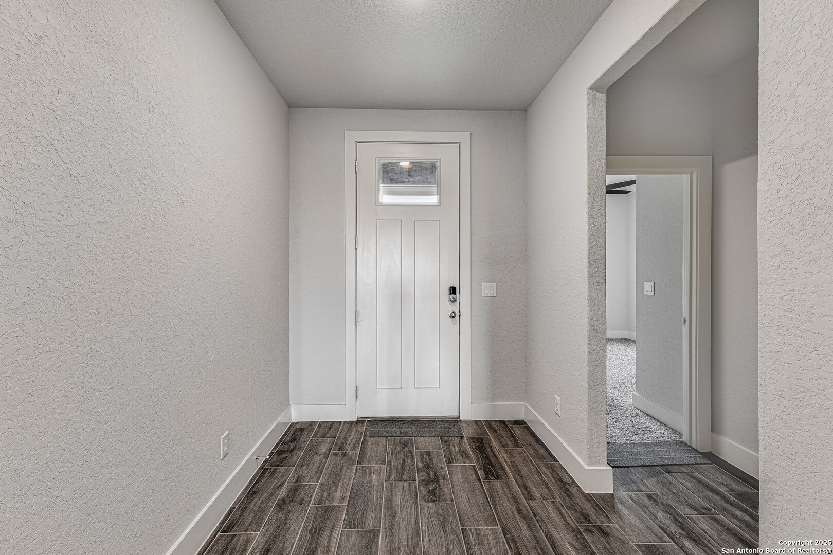 7030 HAYES HORIZON