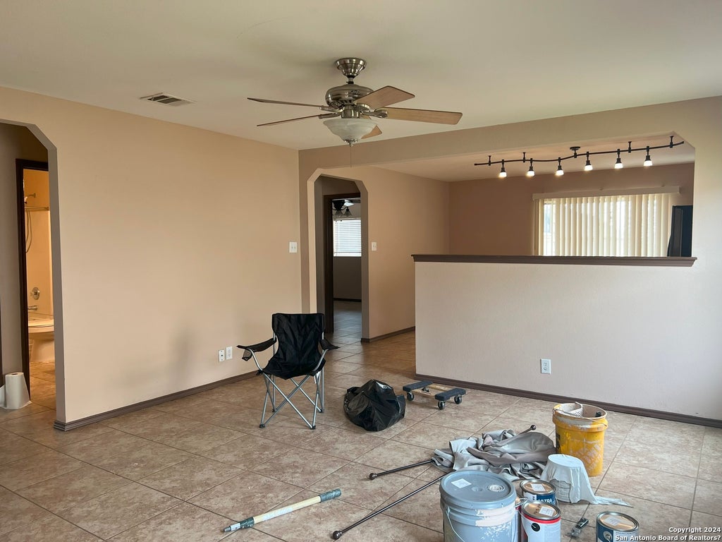 Photo of 104 BRIAR ST, Cibolo, TX 78108 (MLS # 2005660)