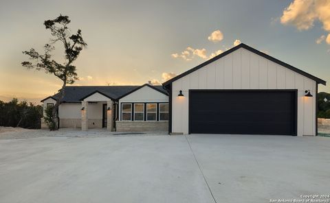 A home in Canyon Lake